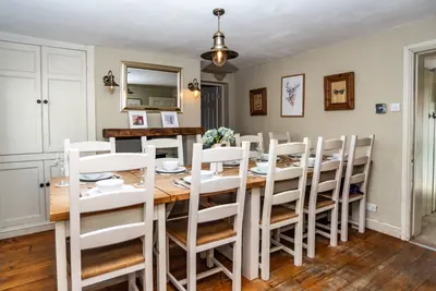 Historical Sherwood Forest Cottages photo 3