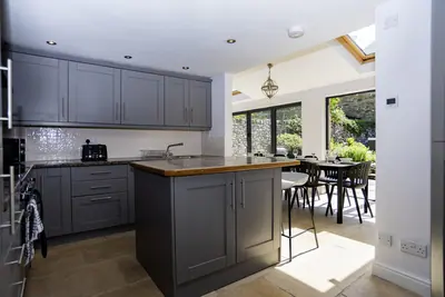 Bridge House Hot Tub Retreat - Kettlewell photo 4