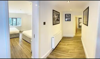 Camden Apartments 1 photo 5